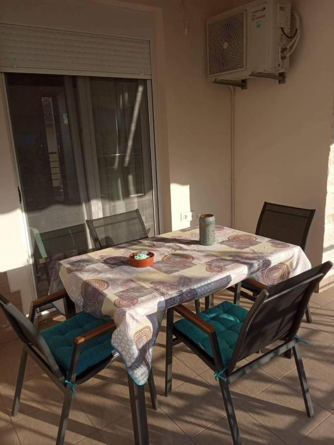 לפטוקריה Avellana Luxury Suites מראה חיצוני תמונה
